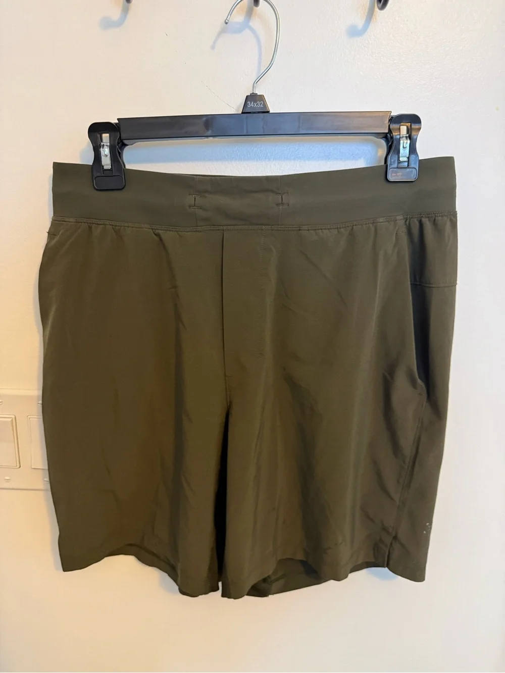 lululemon athletica Men’s Olive Green Athletic Shorts